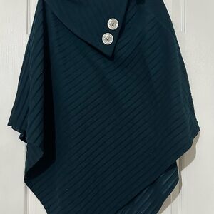 NWT Le Moda Poncho with Button Accents -  Deep Teal